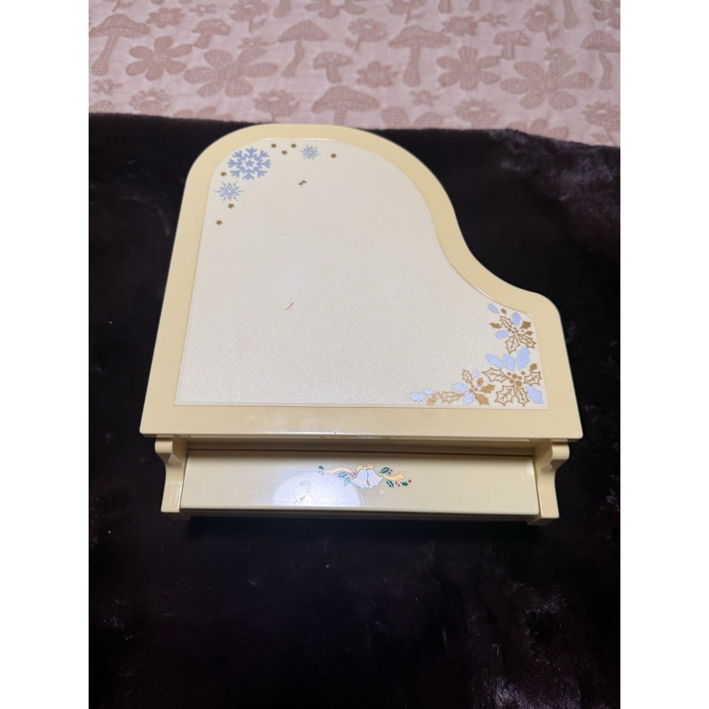 Chain‎ Fong Musical Christmas grand Piano miniature rare Working